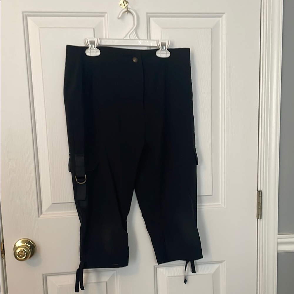 Woman’s Black Capri Pants by Zenergy by Chicos